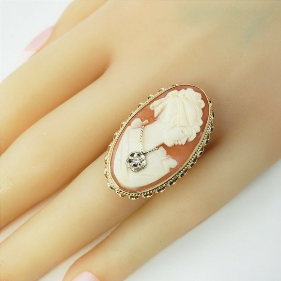 14 Karat Yellow Gold and Diamond Cameo Ring - Picture 9 of 9